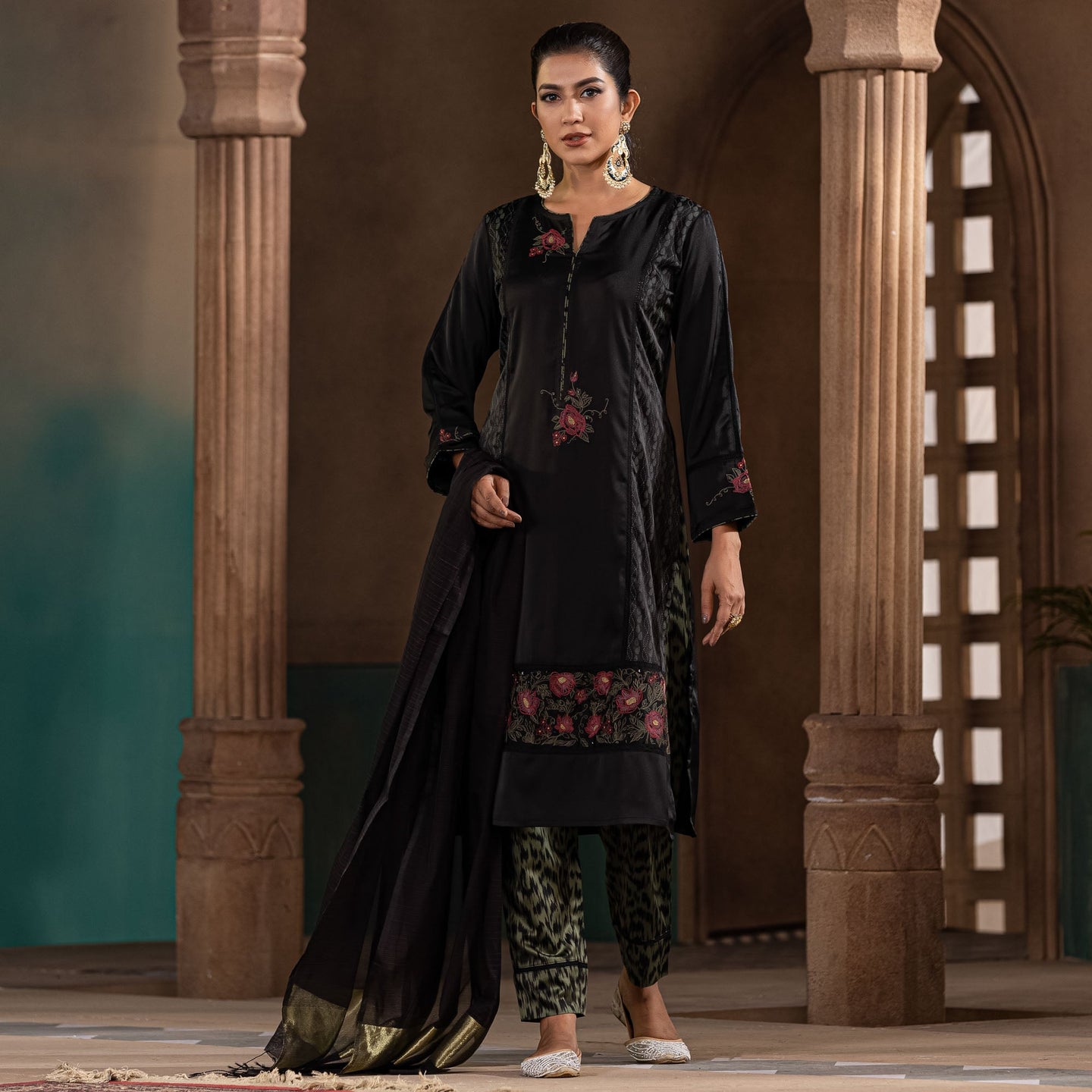 Womens Ethnic Black Printed 3-Piece