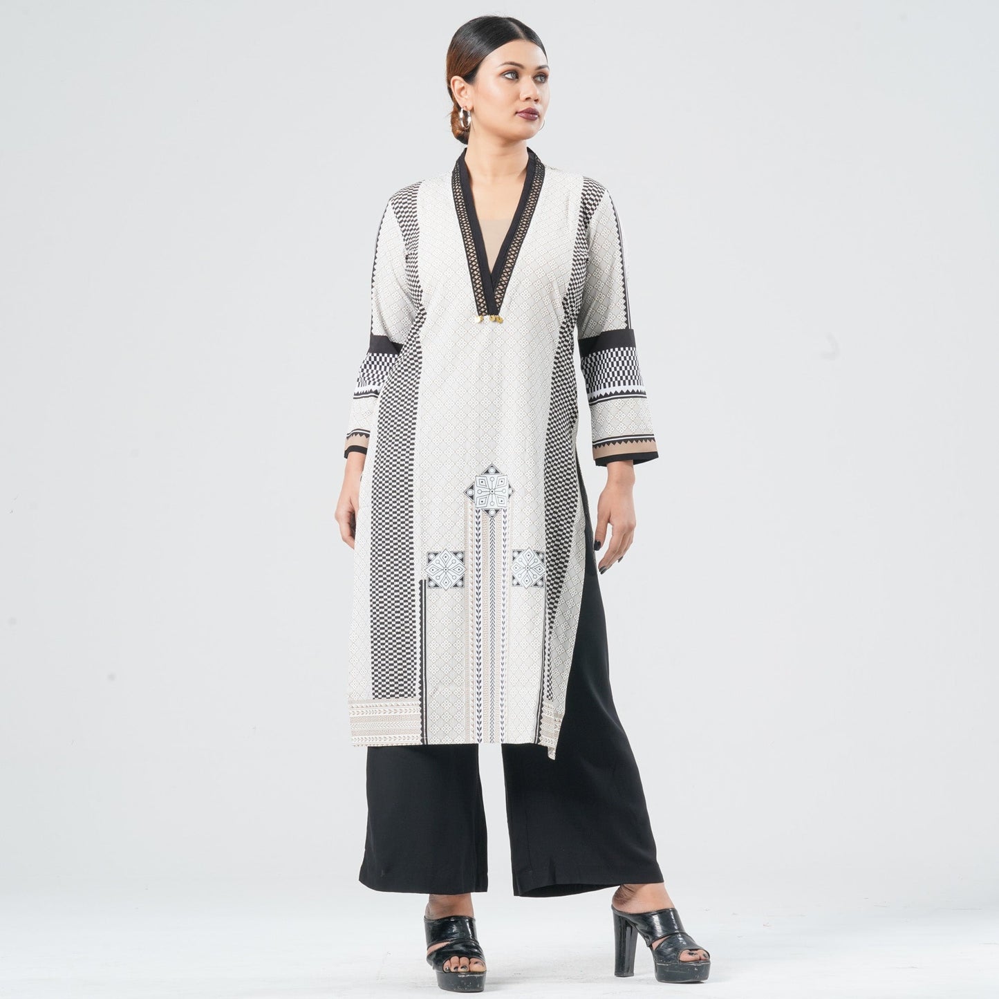 Women Blended Silk Kurti