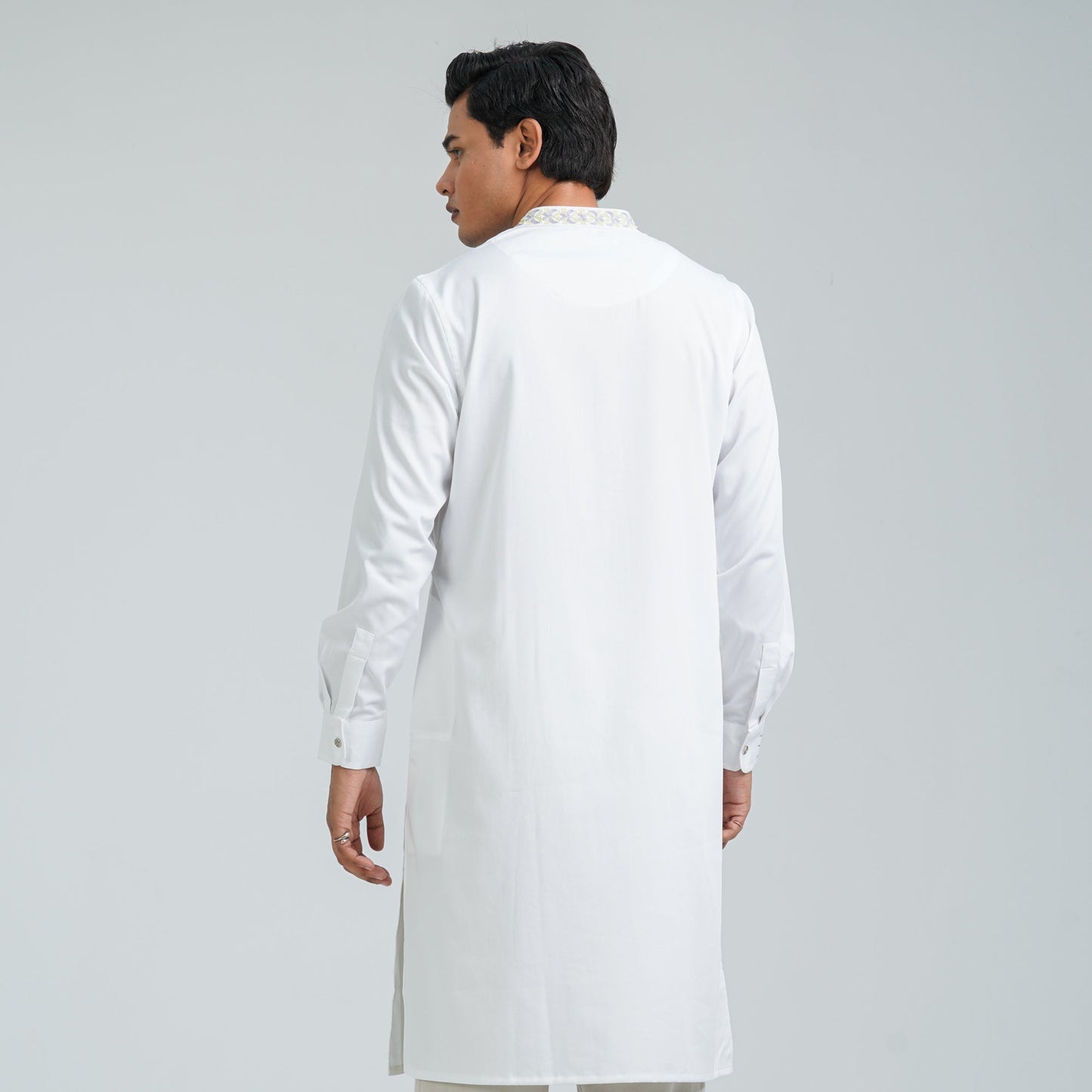 Men’s White Embroidered Panjabi