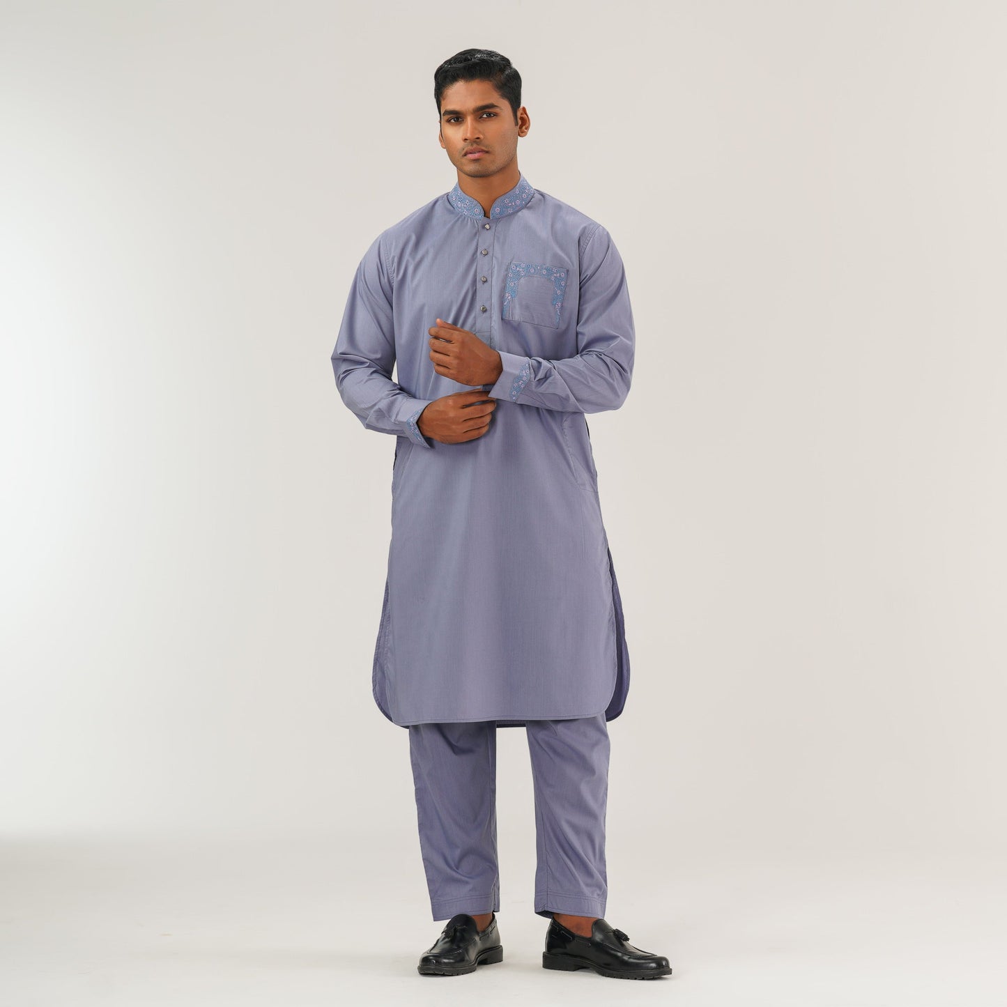 Mens Embroidered Kabli Set