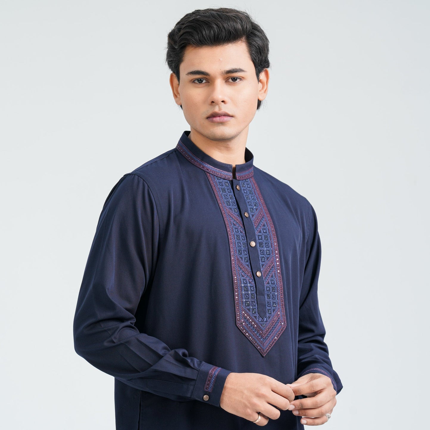 Menâ€™s Navy Embroidered Viscose Kabli