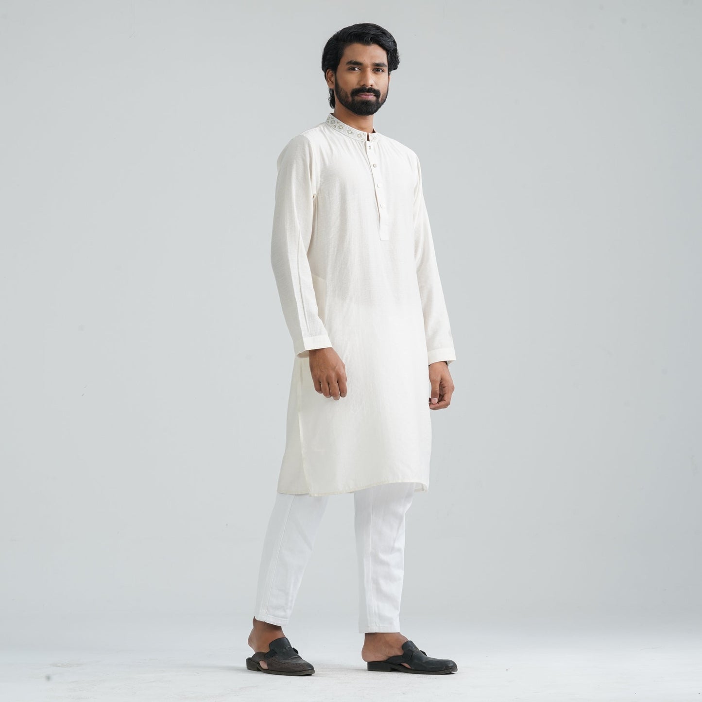 Mens Off White Embroidered Panjabi