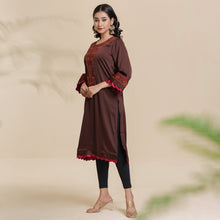 Load image into Gallery viewer, Ladies Kurti- Maroon
