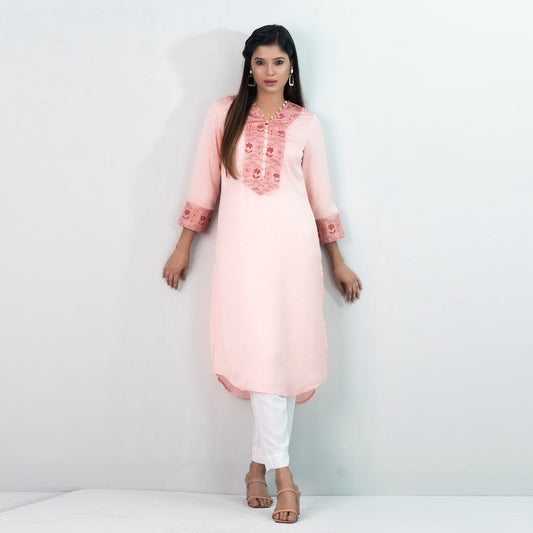 Ladies Kurti- Light Pink