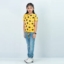 Load image into Gallery viewer, Girls&#39; Yellow Corded Print Tee
