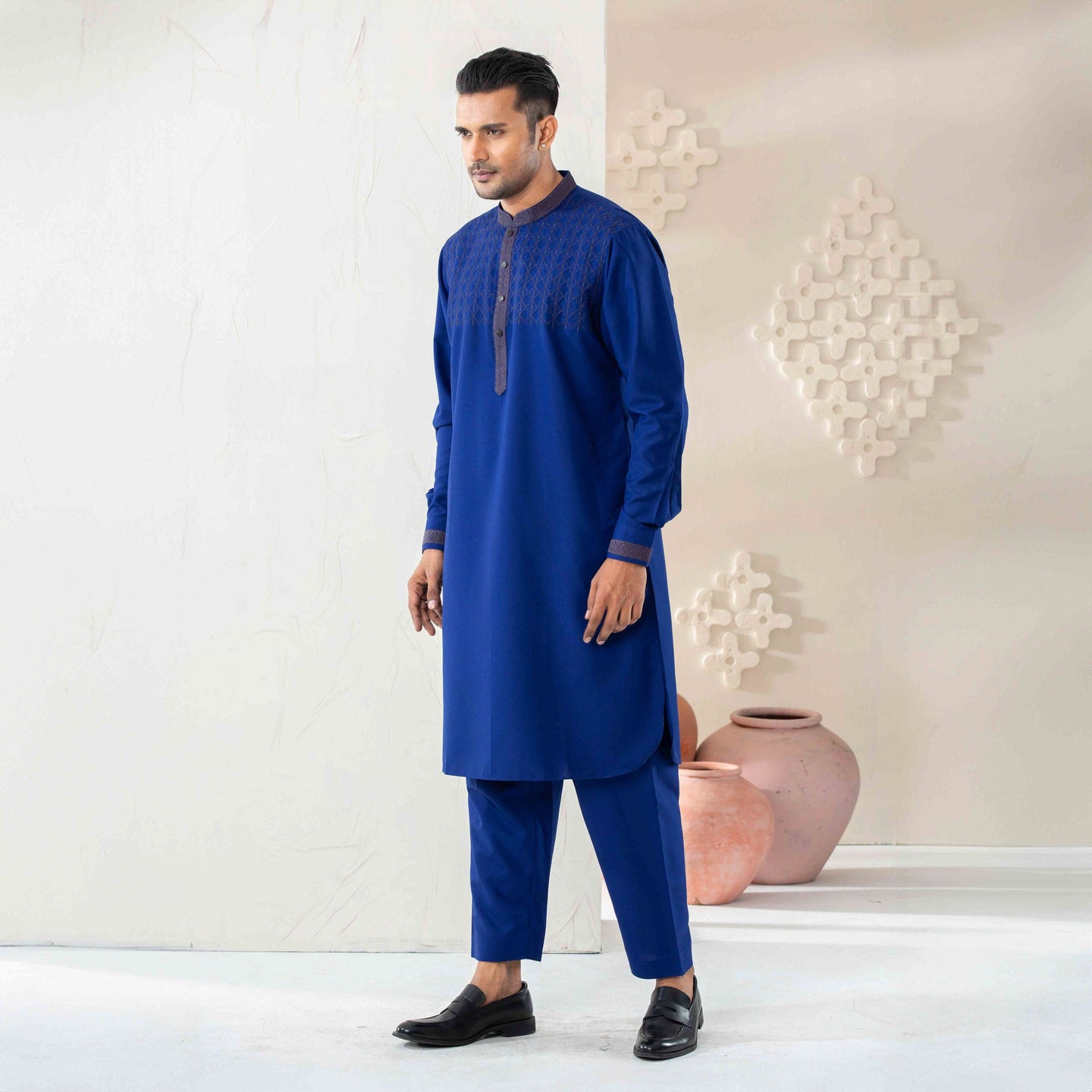 Men's Embroidered Kabli Set