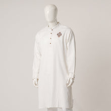 Load image into Gallery viewer, Mens White Karchupi Panjabi
