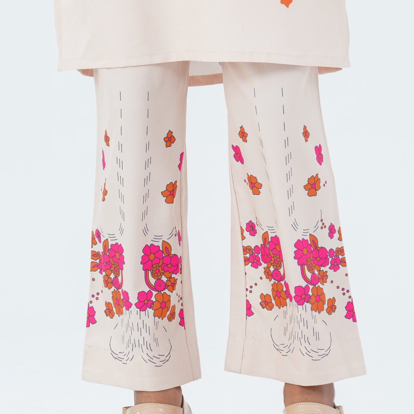 Girl’s Beige Two Piece Set