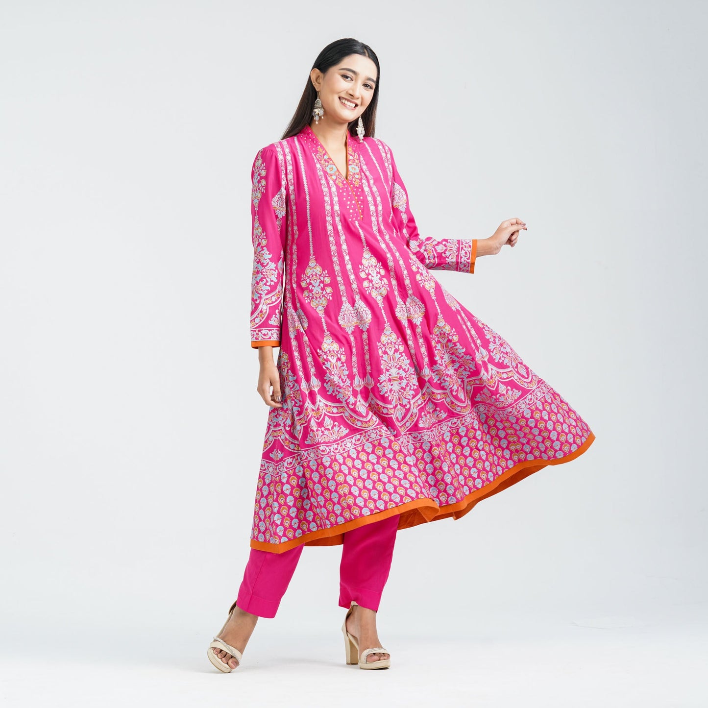 Women’s Magenta Silk Embroidered Two Piece Set