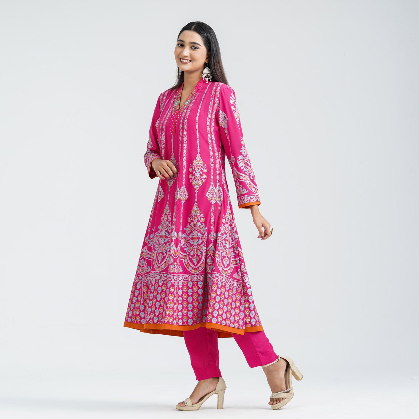 Women’s Magenta Silk Embroidered Two Piece Set