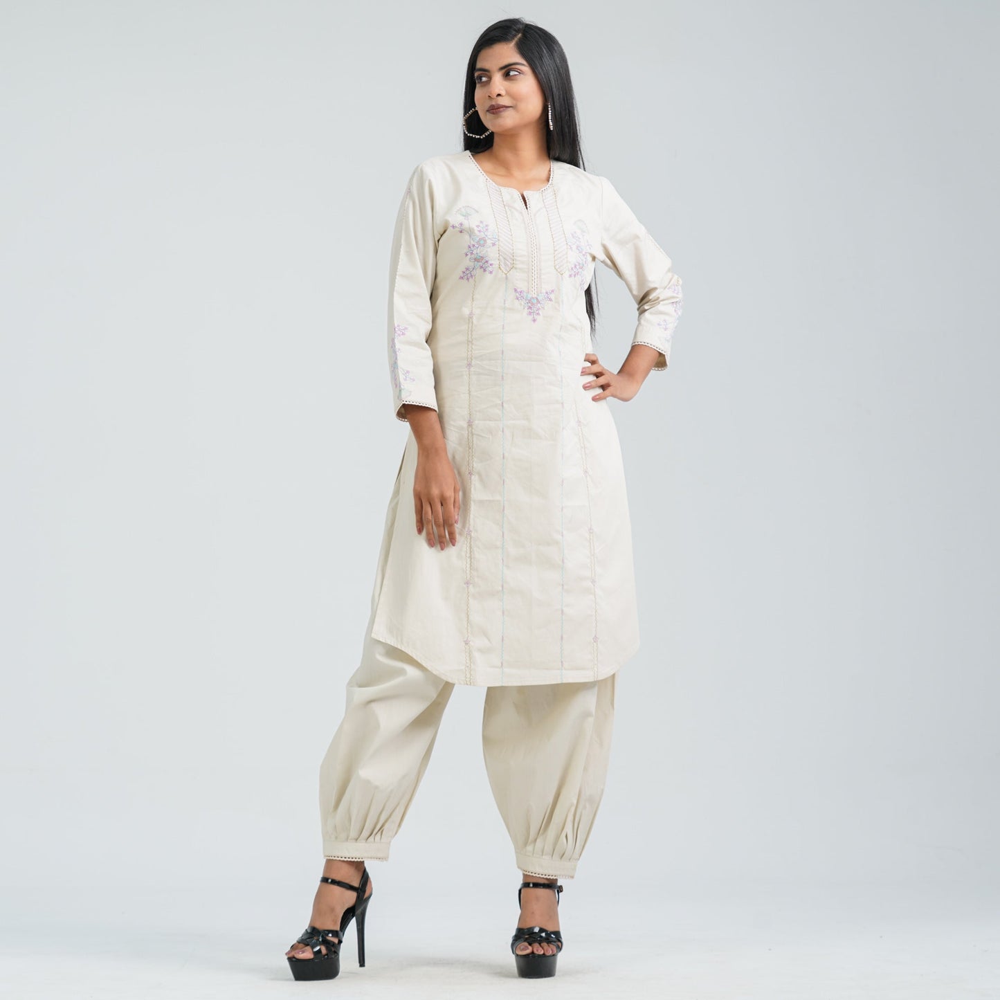 Women’s Cream Cotton Embroidered Two Piece Set