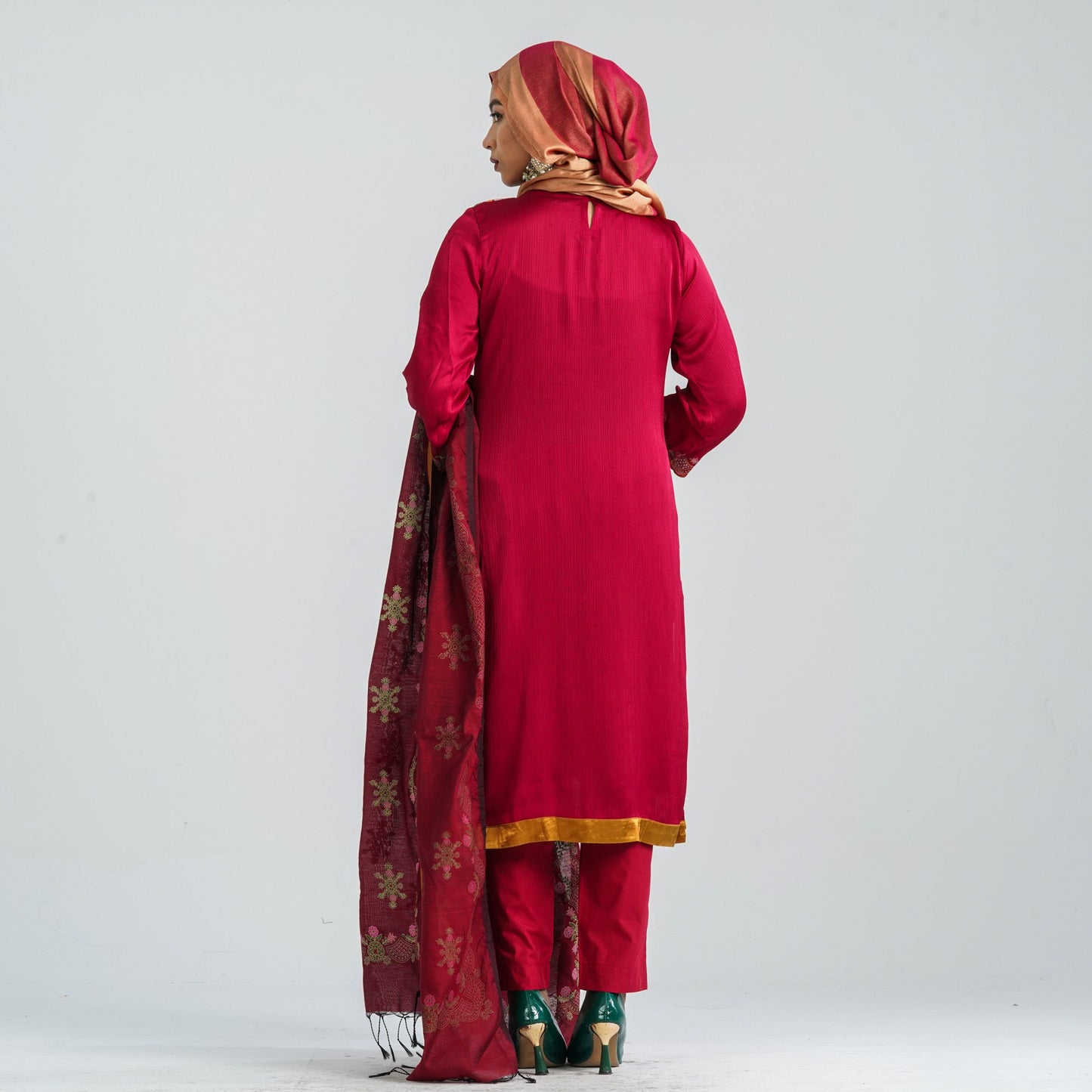 Women Mixed Silk Three Piece Set