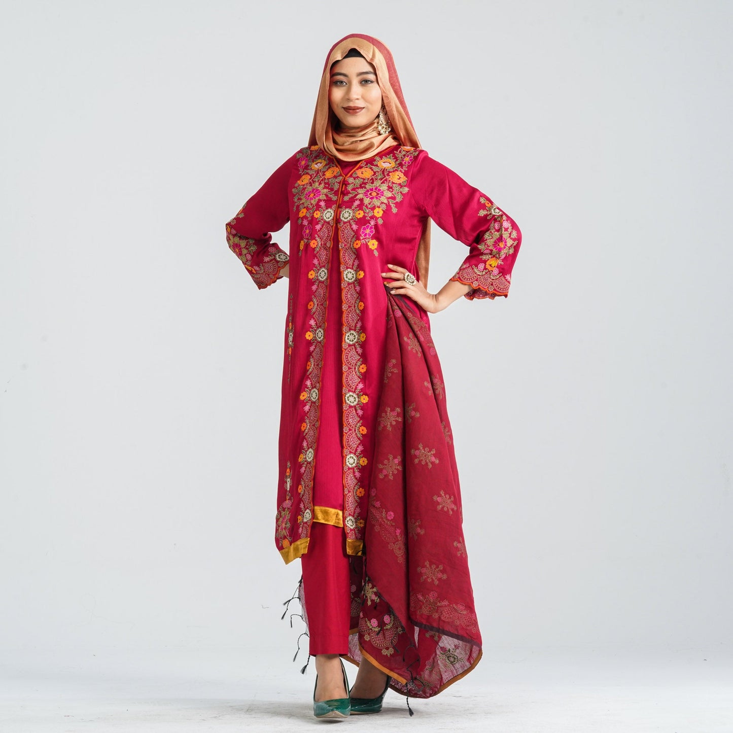 Women Mixed Silk Three Piece Set