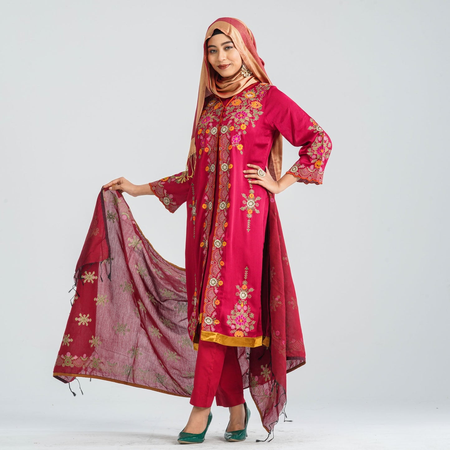 Women Mixed Silk Three Piece Set