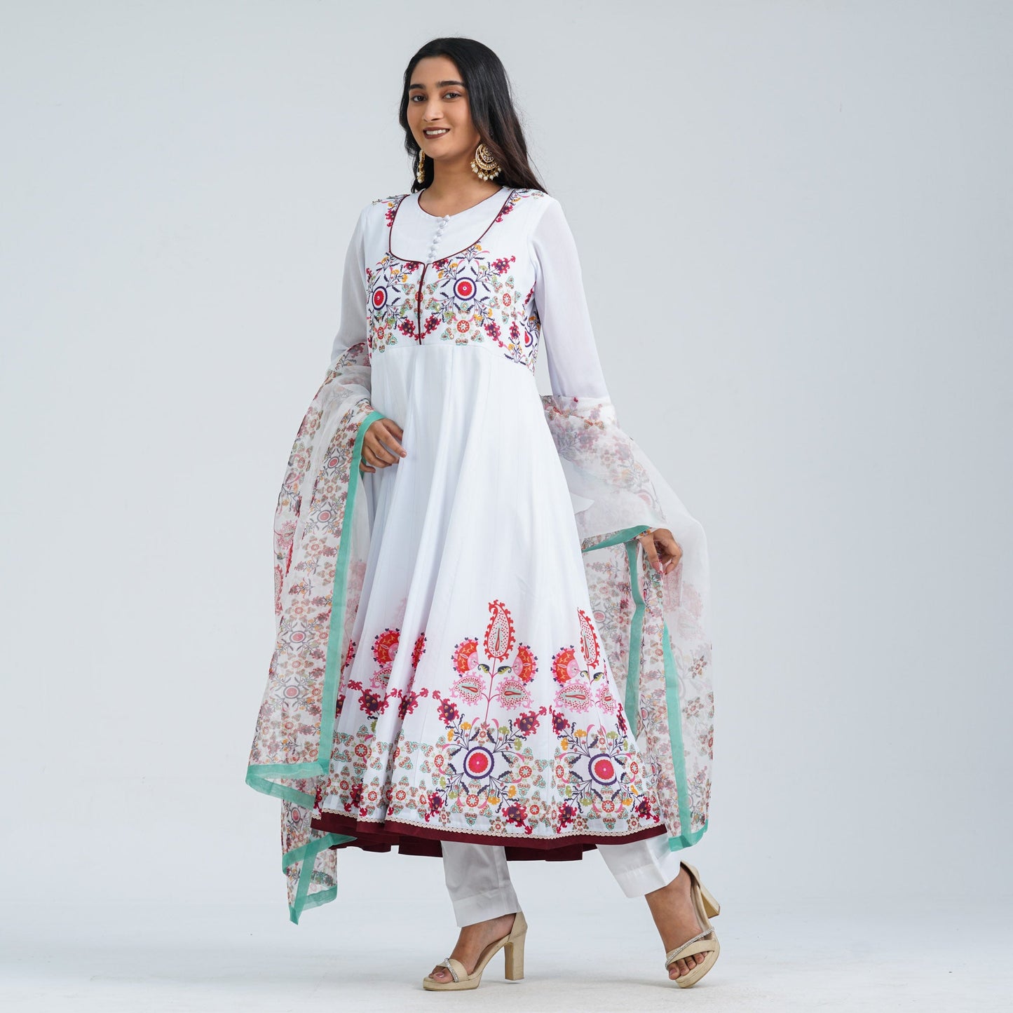 Womenâ€™s Floral Georgette Three Piece Set