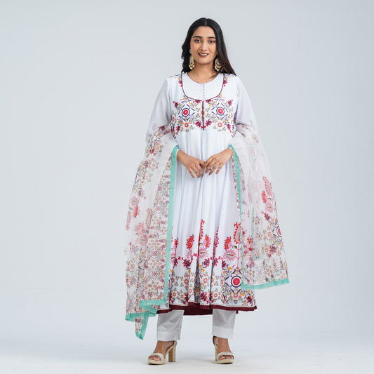 Womenâ€™s Floral Georgette Three Piece Set