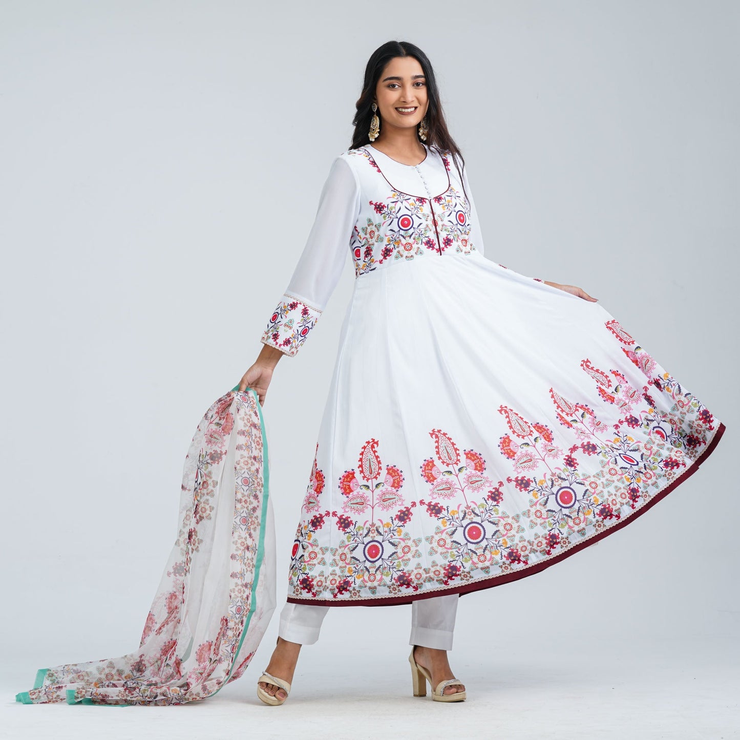 Womenâ€™s Floral Georgette Three Piece Set
