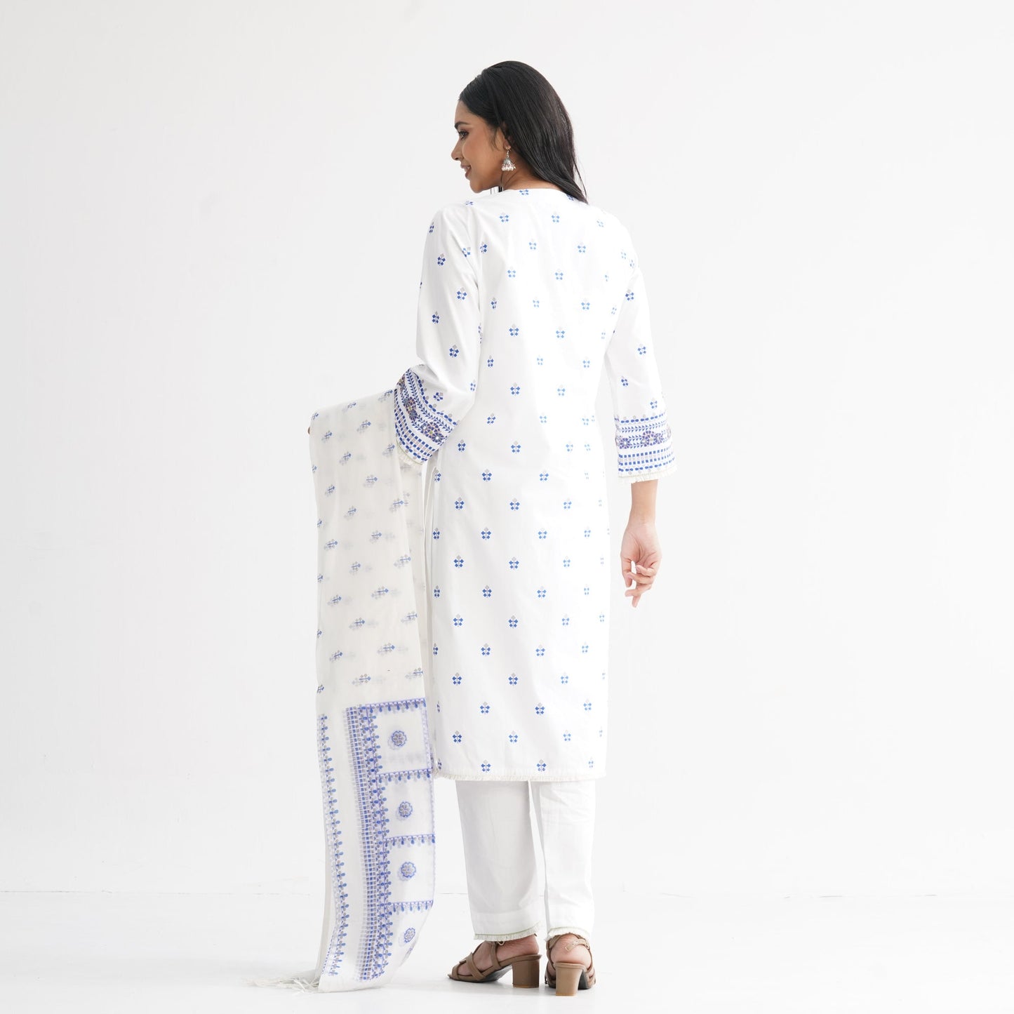 Womenâ€™s Off-White Three-Piece Set