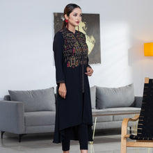 Load image into Gallery viewer, ETHNIC PREMIUM_KURTI-BLACK
