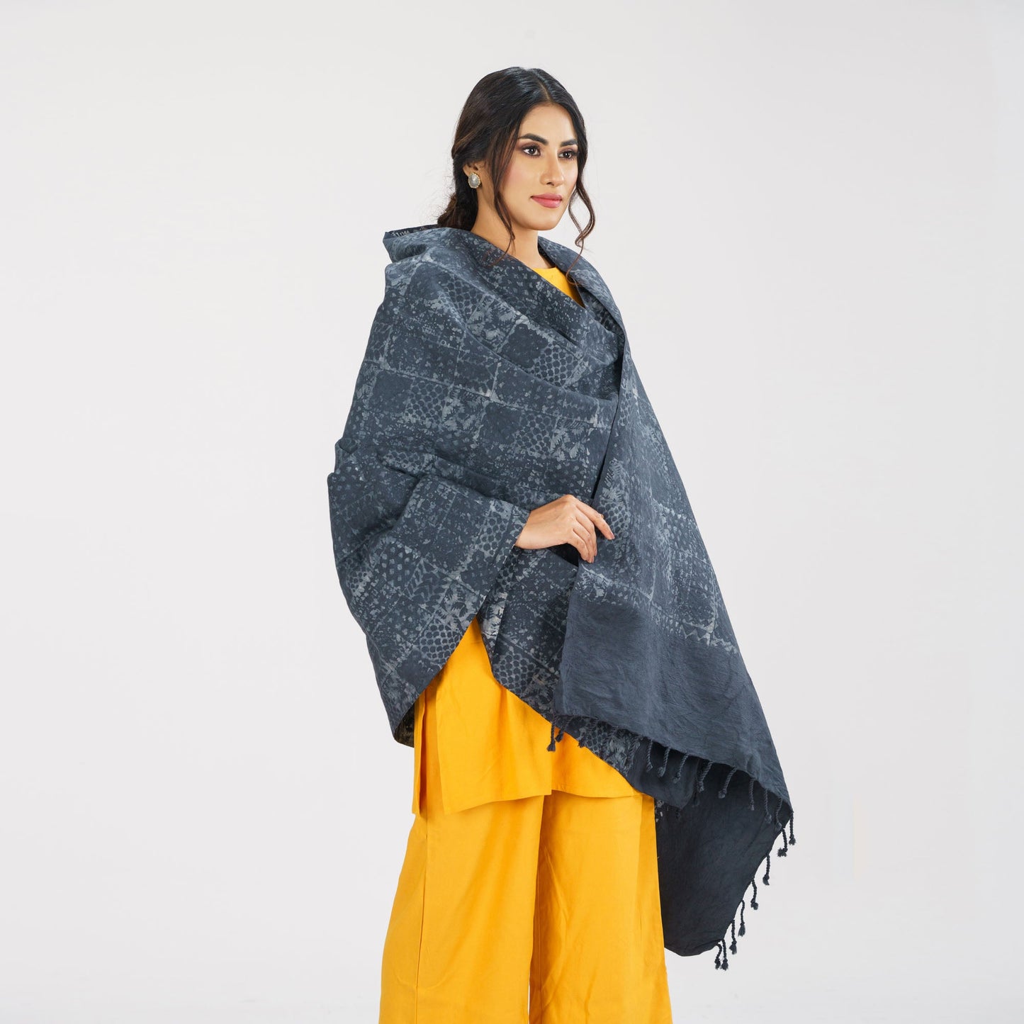 Women's Charcoal Cotton Shawl