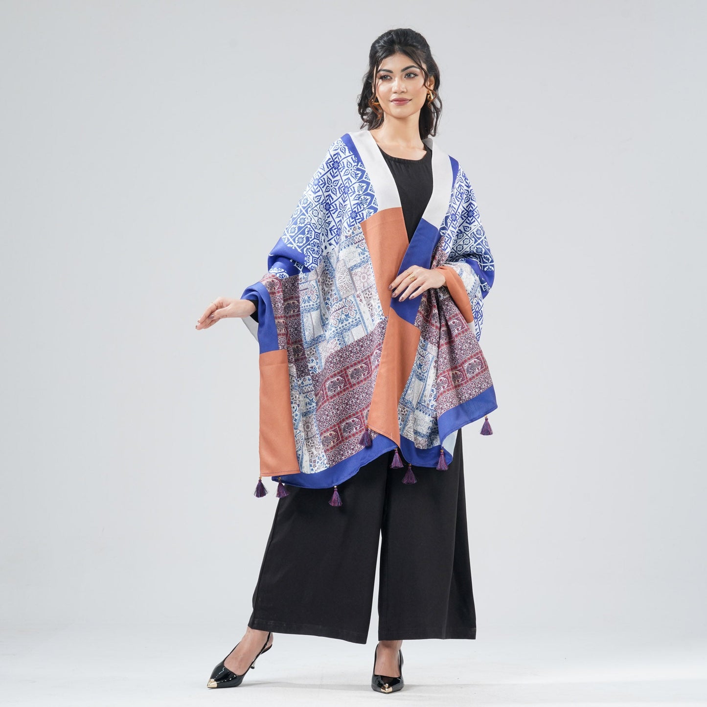 Womens Multicolor Shawl