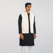 Load image into Gallery viewer, Mens Cream Jacquard Vest
