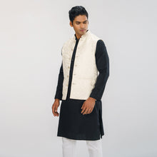 Load image into Gallery viewer, Mens Cream Jacquard Vest
