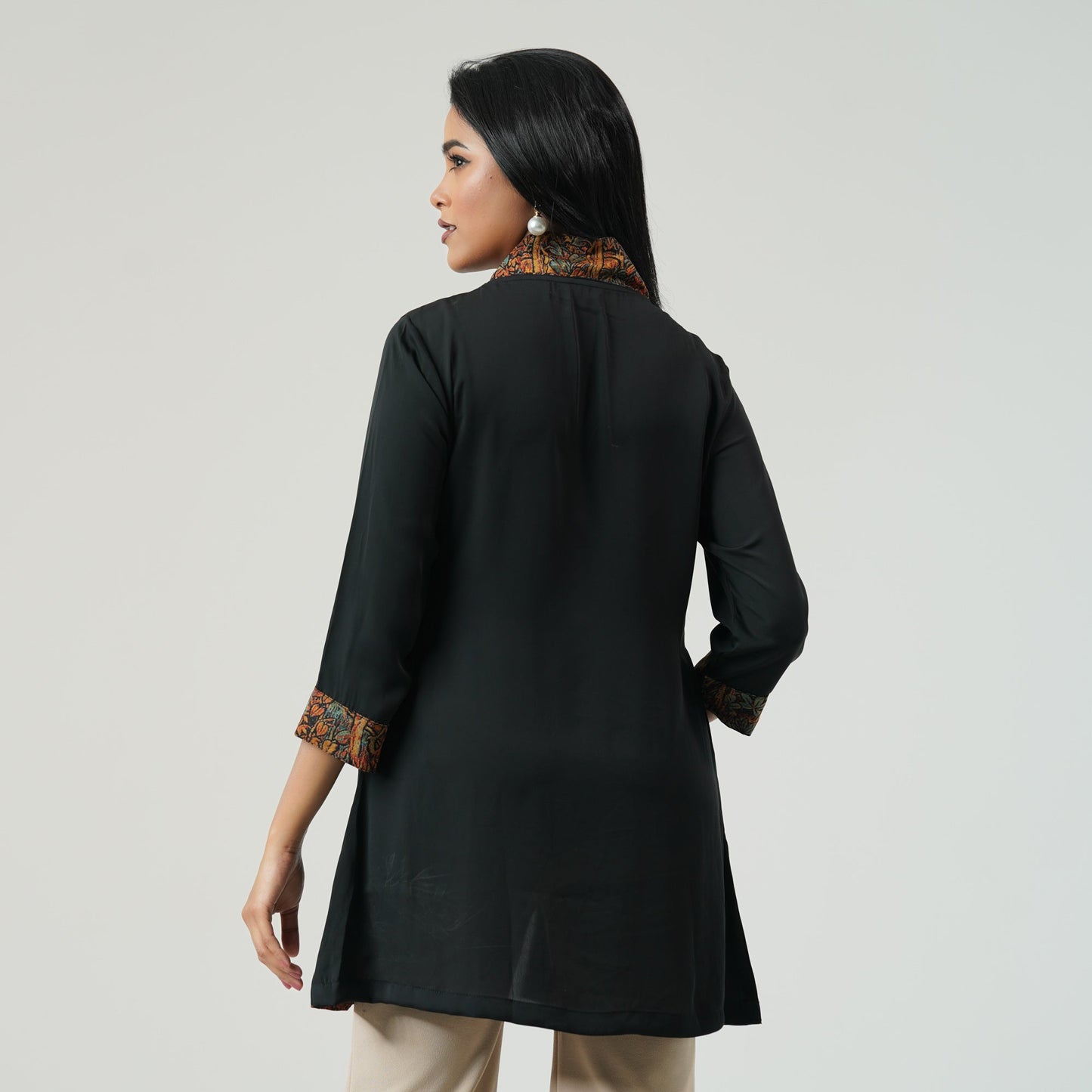 Womens Black Shrug