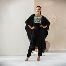 Load image into Gallery viewer, ETHNIC KAFTAN-BLACK
