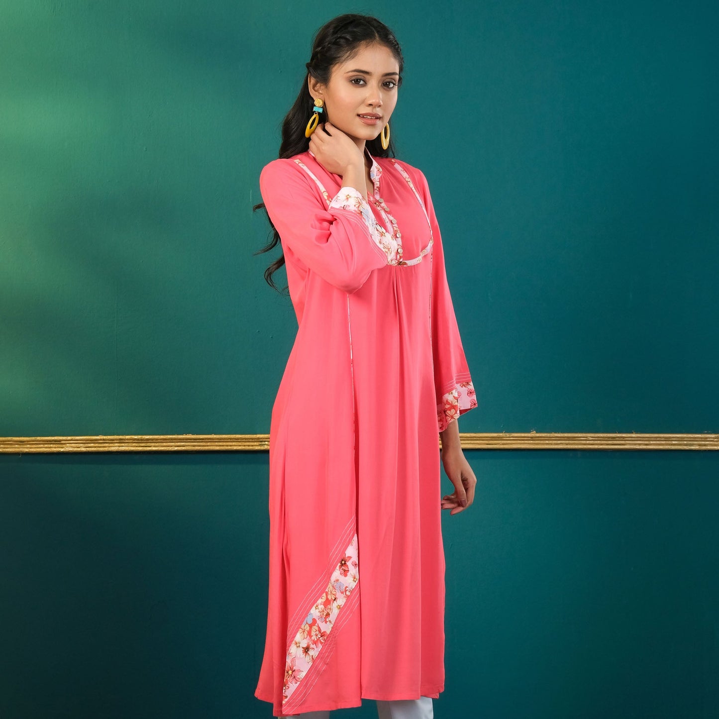 Women Pink Silk Printed Kurti