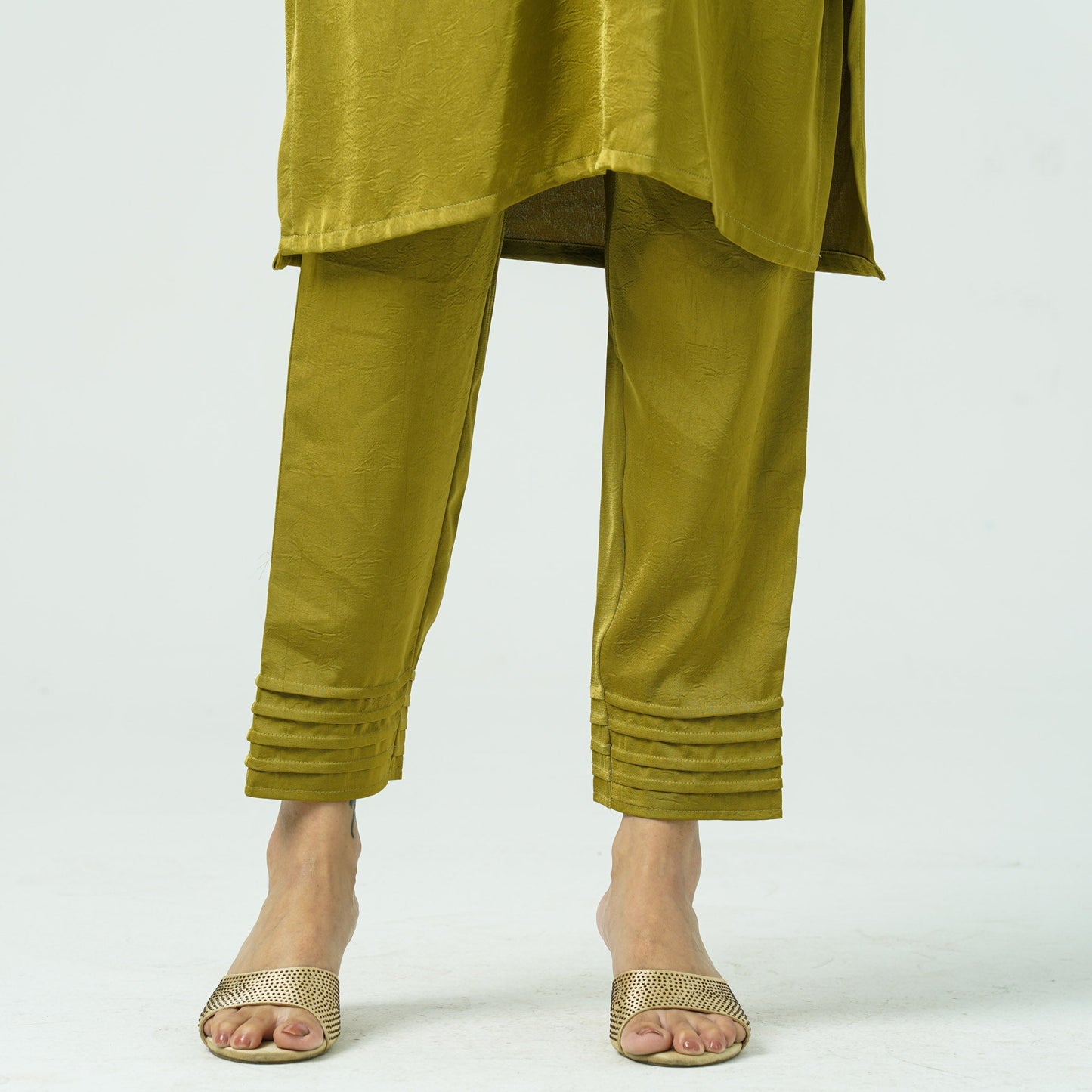 Women’s Mixed Silk Embroidered Two-Piece Set