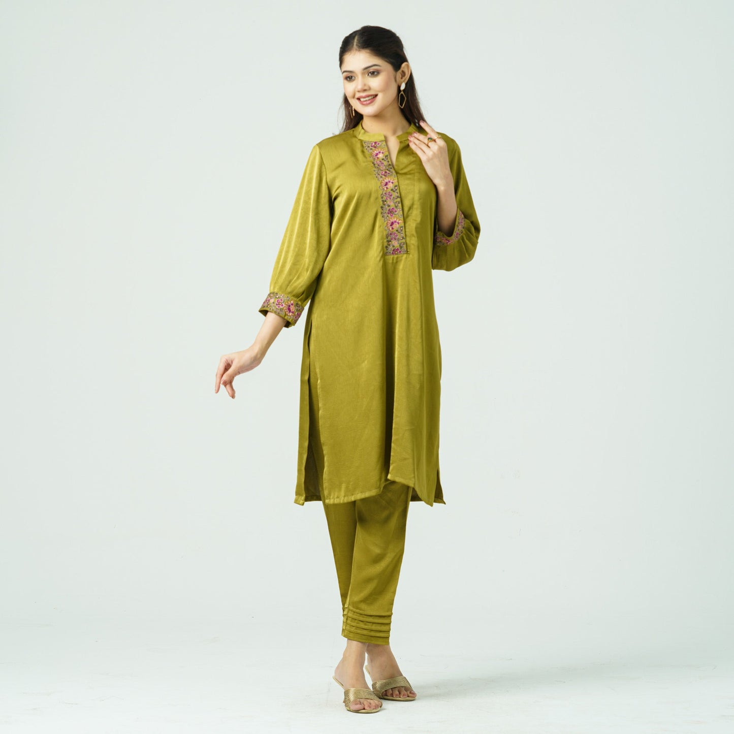 Women’s Mixed Silk Embroidered Two-Piece Set