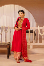 Load image into Gallery viewer, Womens Red Ethnic 3-Piece Set
