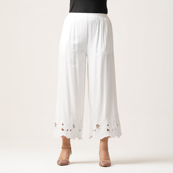 ETHNIC BOTTOM-OFF WHITE