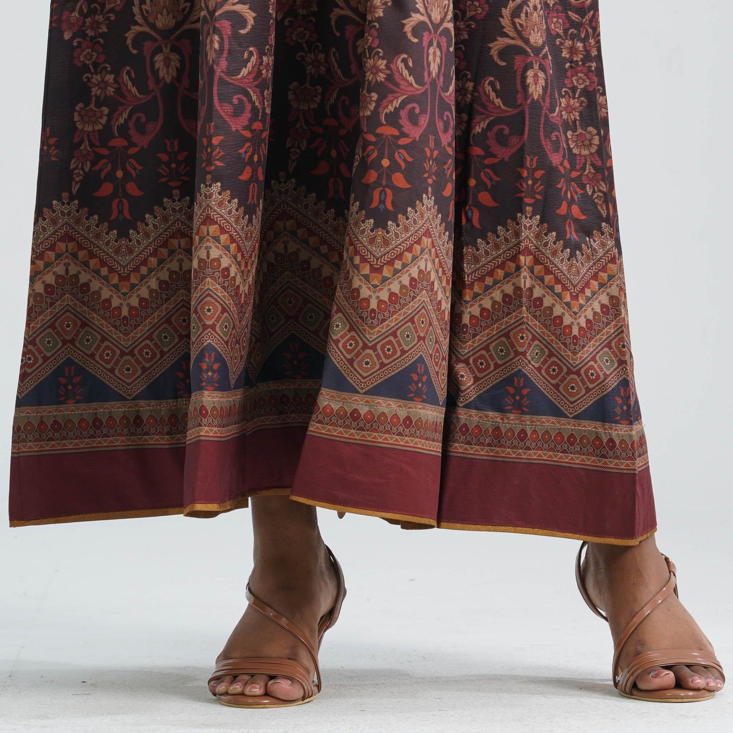 Women Crepe Georgette Gown
