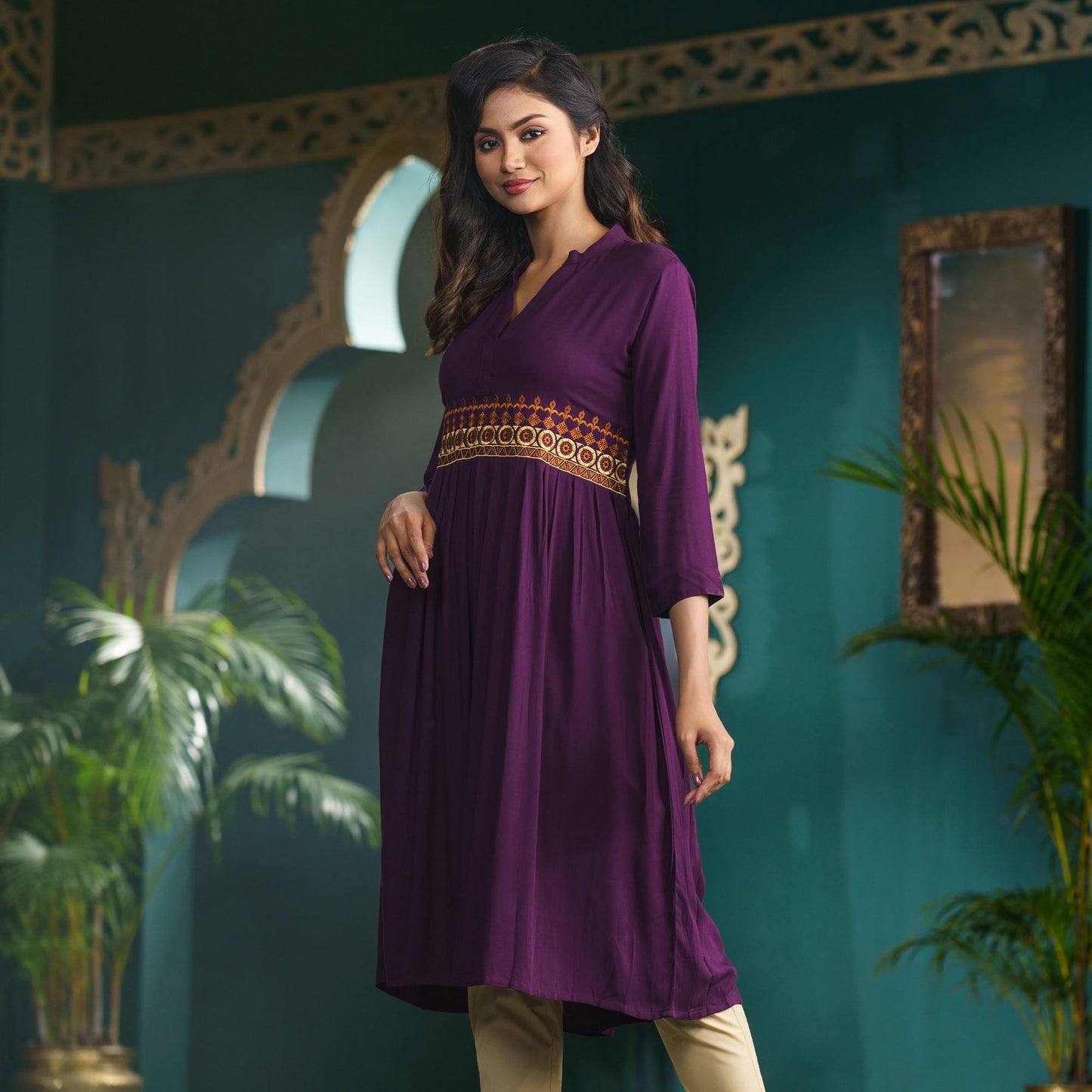 Women Purple Embroidered Kurti