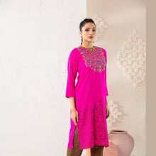 Load image into Gallery viewer, Women Pink Screen Print Kurti
