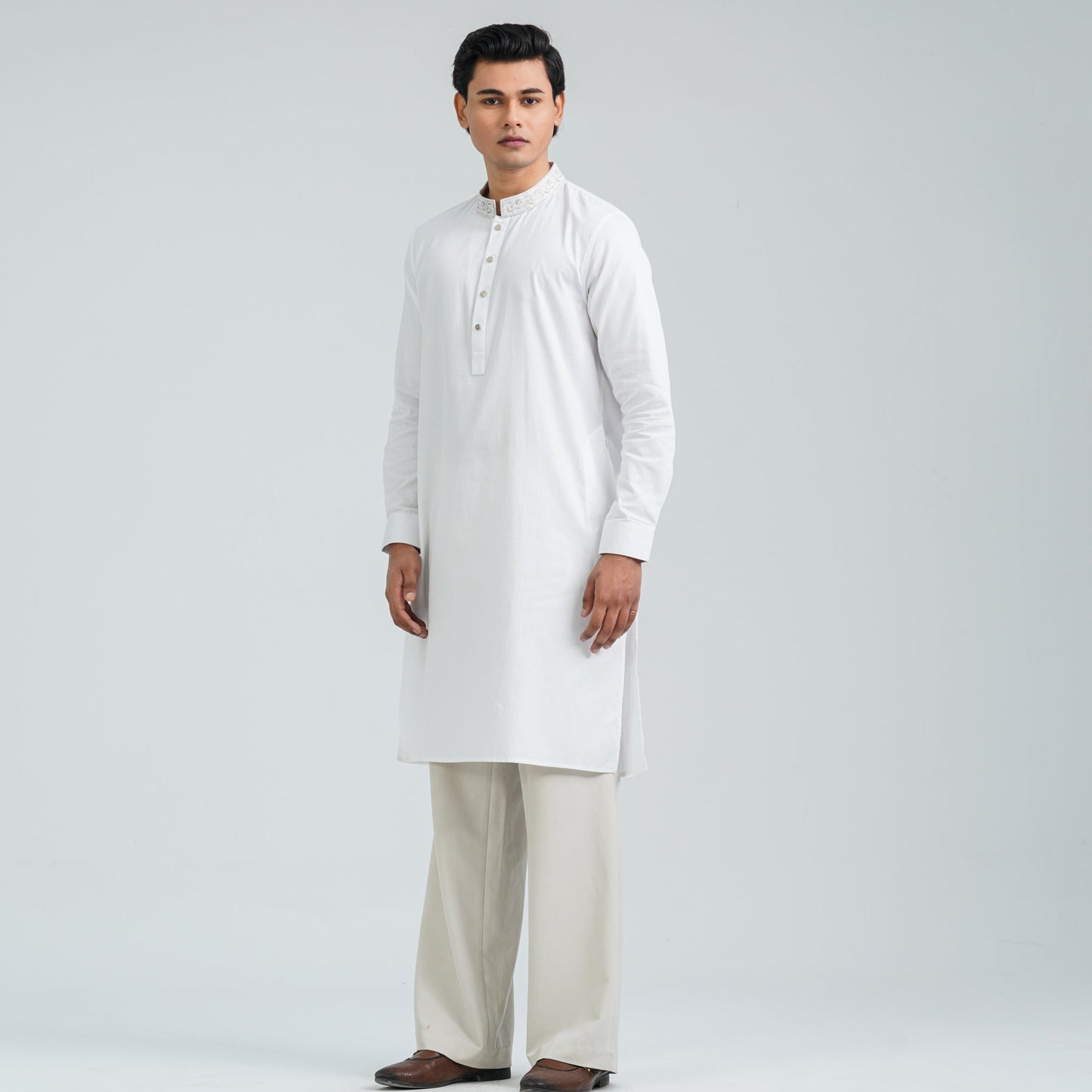 Men’s Blended Cotton Embroidered Panjabi