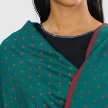 Load image into Gallery viewer, Womens Green Ethnic Shawl
