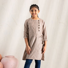 Load image into Gallery viewer, Girl&#39;s Brown Tunic
