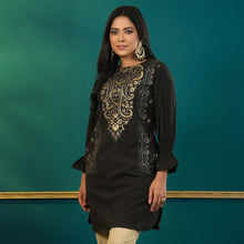 Load image into Gallery viewer, Black Sequin Linen Tunic
