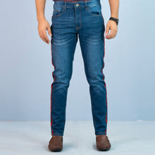 Load image into Gallery viewer, Men&#39;s Washed Denim Jeans
