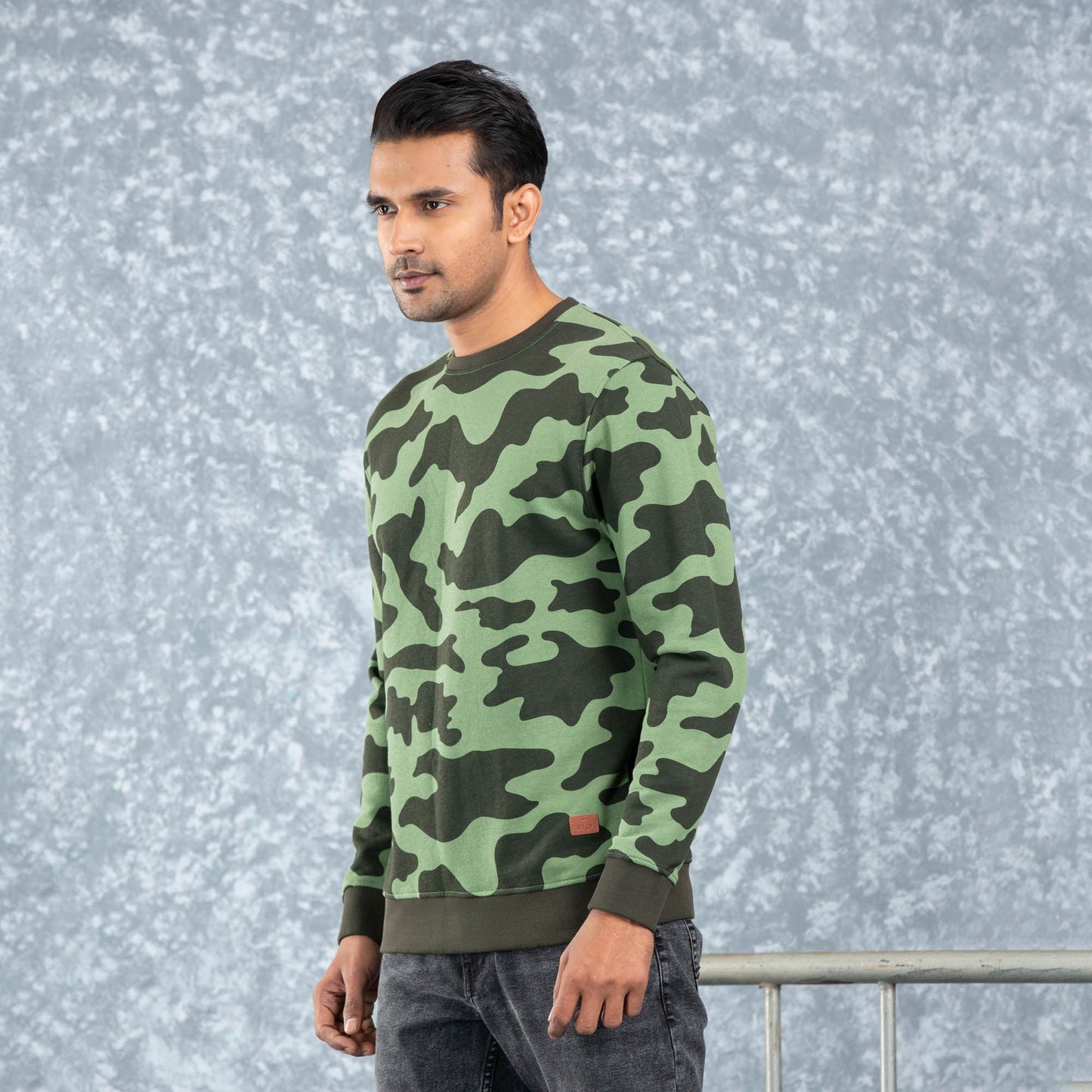 Mens Sweatshirt-Olive Camo