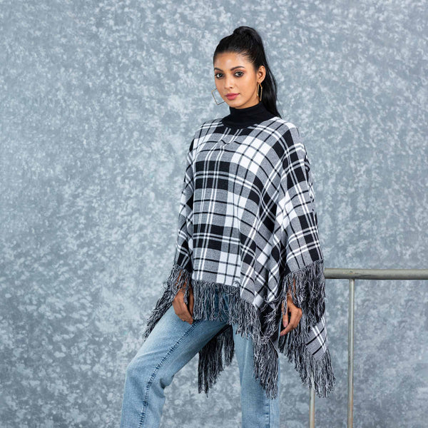 LADIES PONCHO-BLACK & WHITE